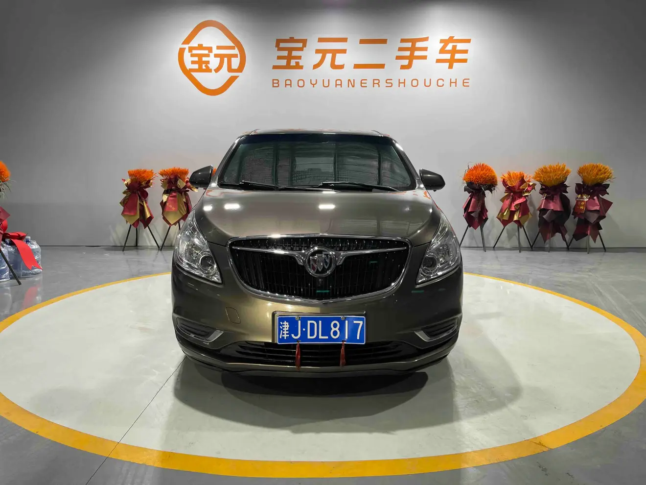 Buick GL8  из Китая