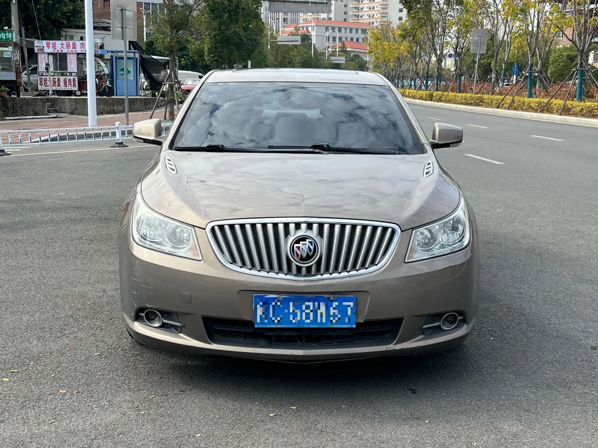 Buick LaCrosse  из Китая