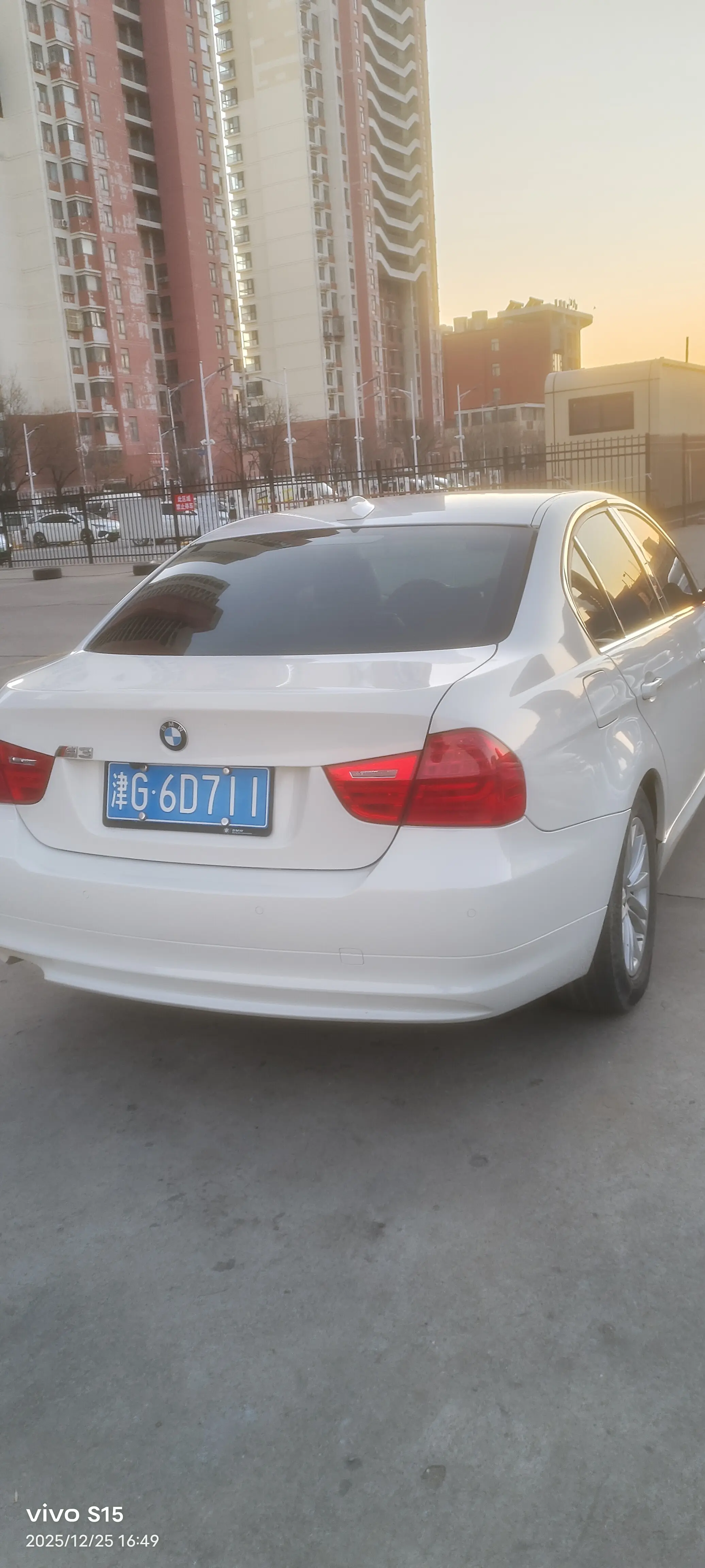 BMW 3 Series  из Китая