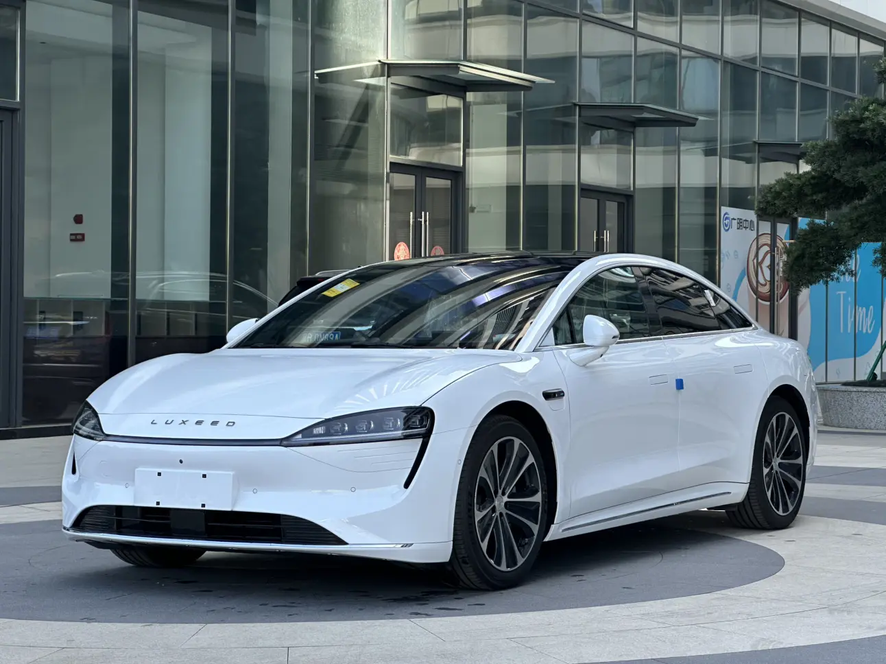 Luxeed SmartS7  из Китая