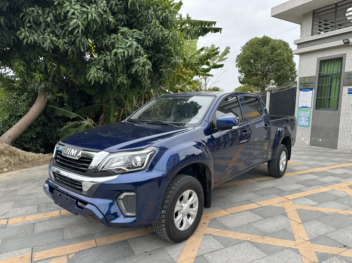 Isuzu RE-MAX  из Китая