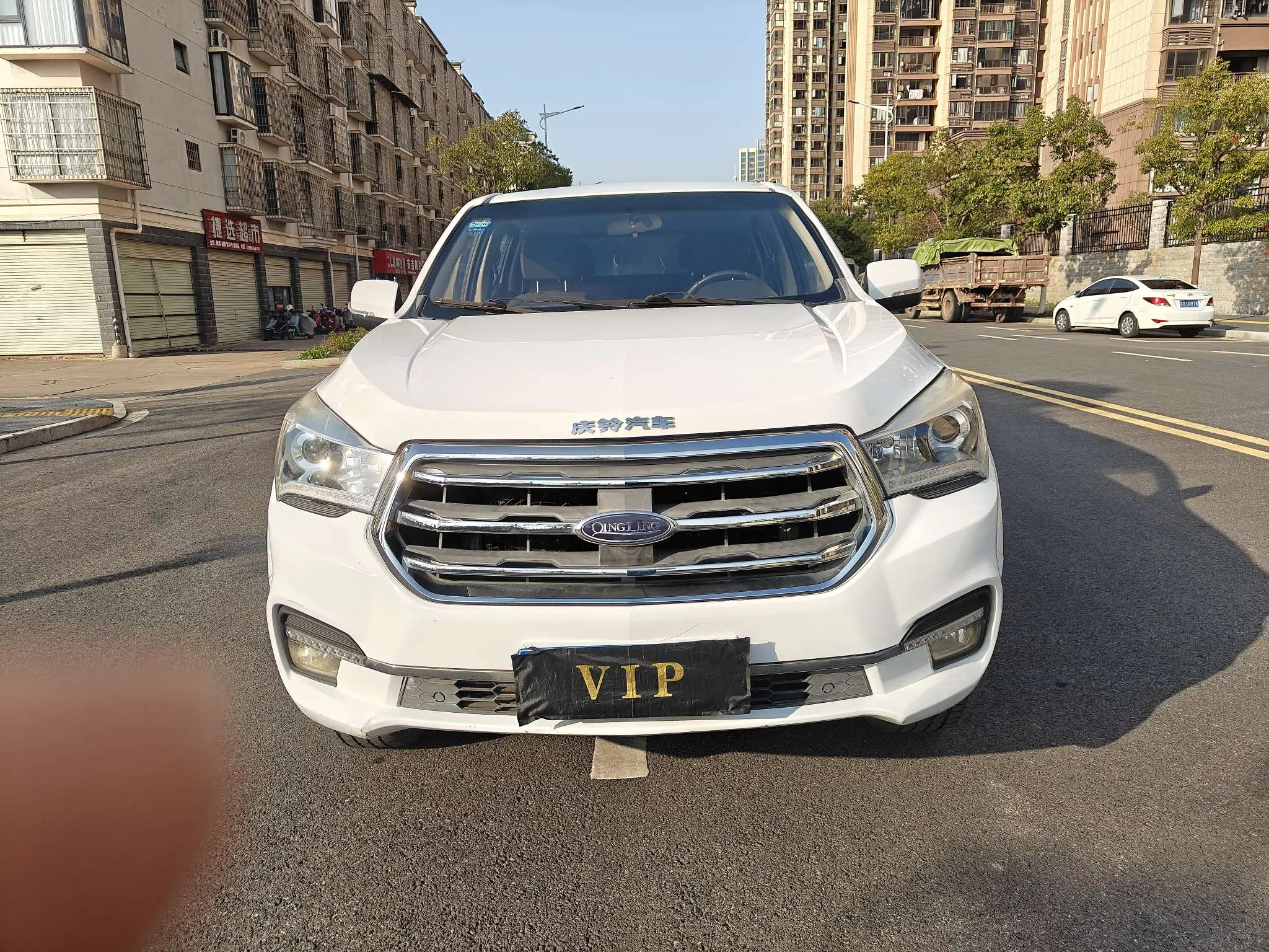 Isuzu TAGA Daka  из Китая