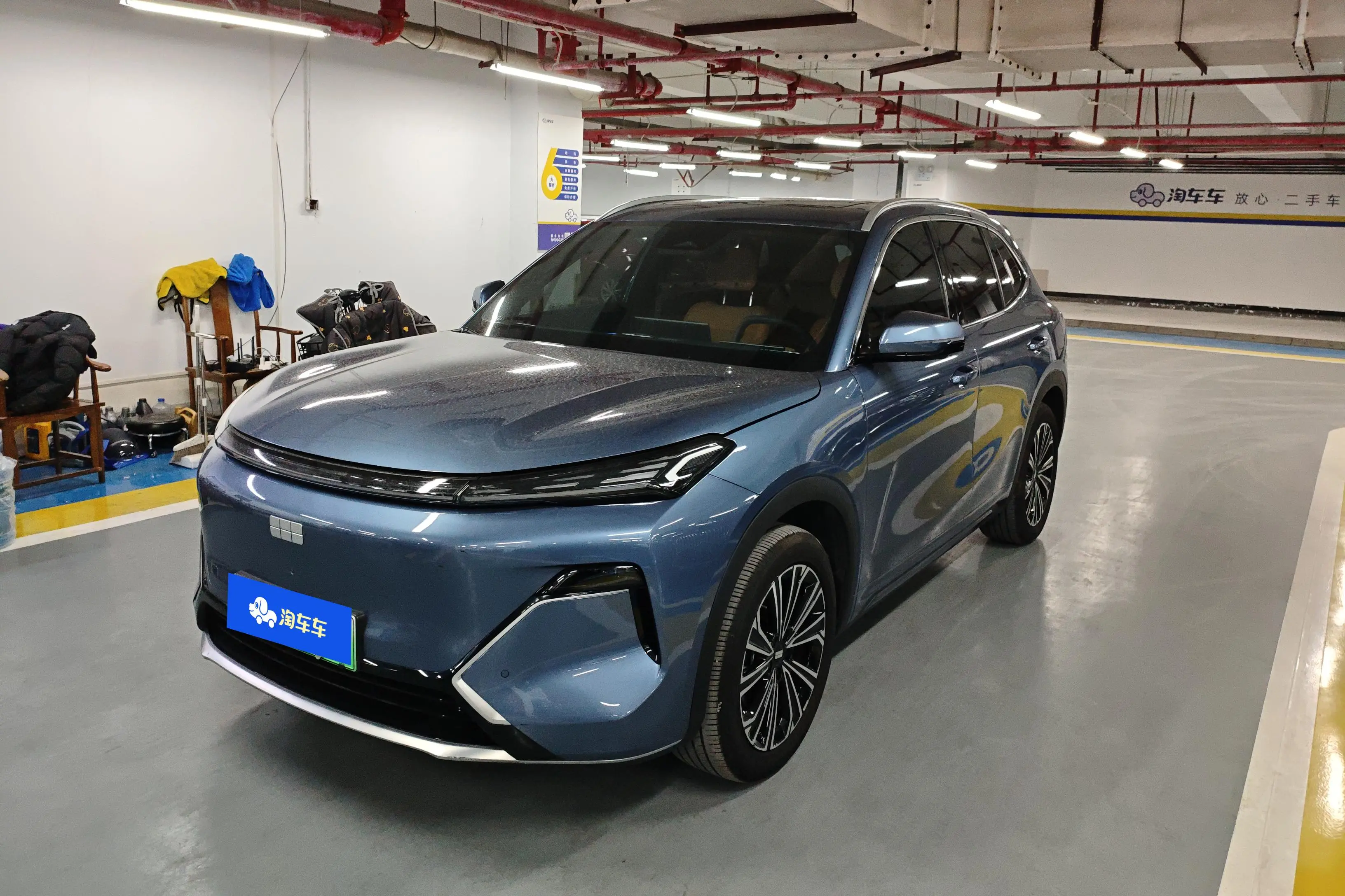 Geely Galaxy Starship 7 EM-i  из Китая