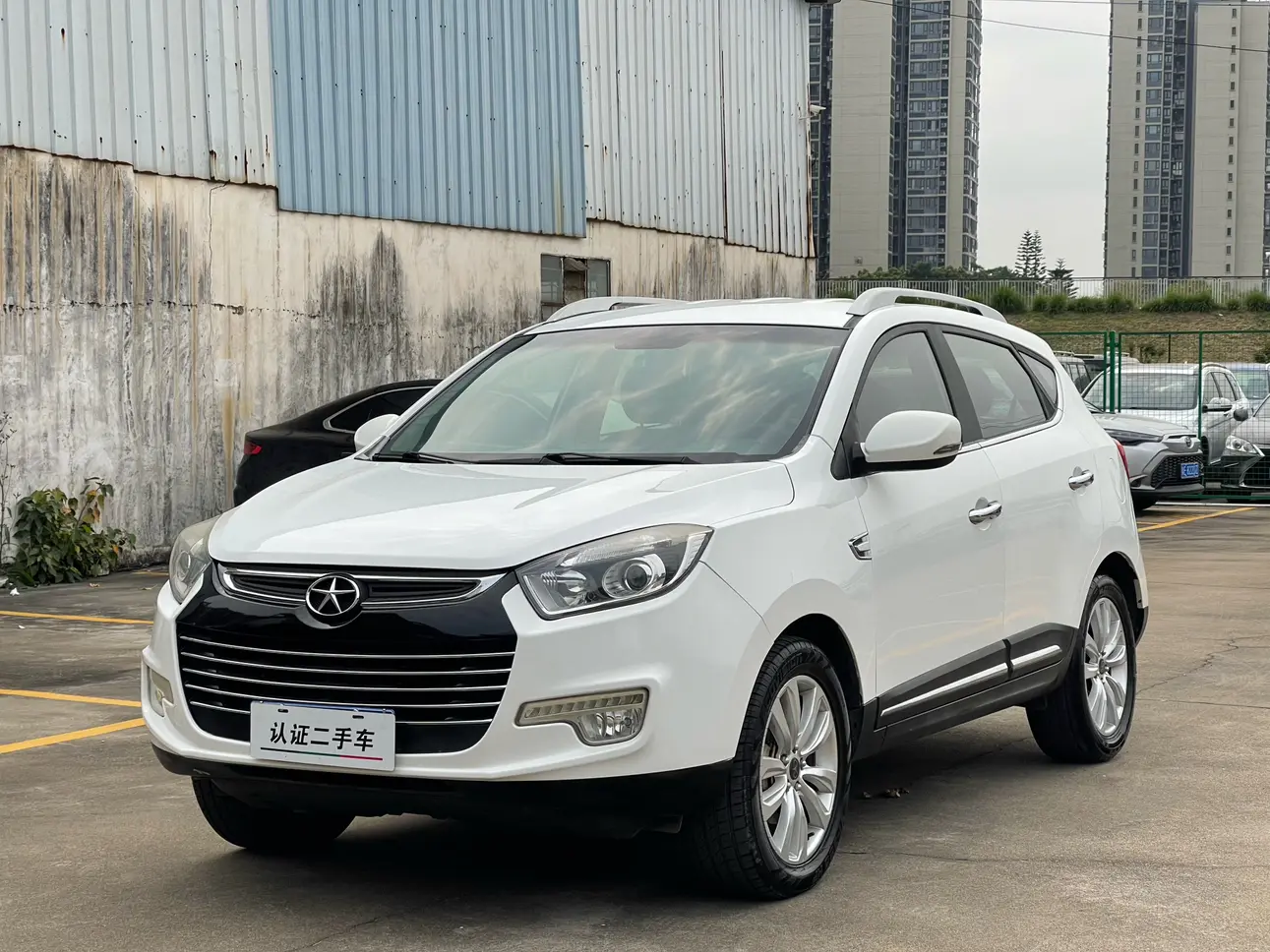 Jiangxi Ruifeng S5  из Китая