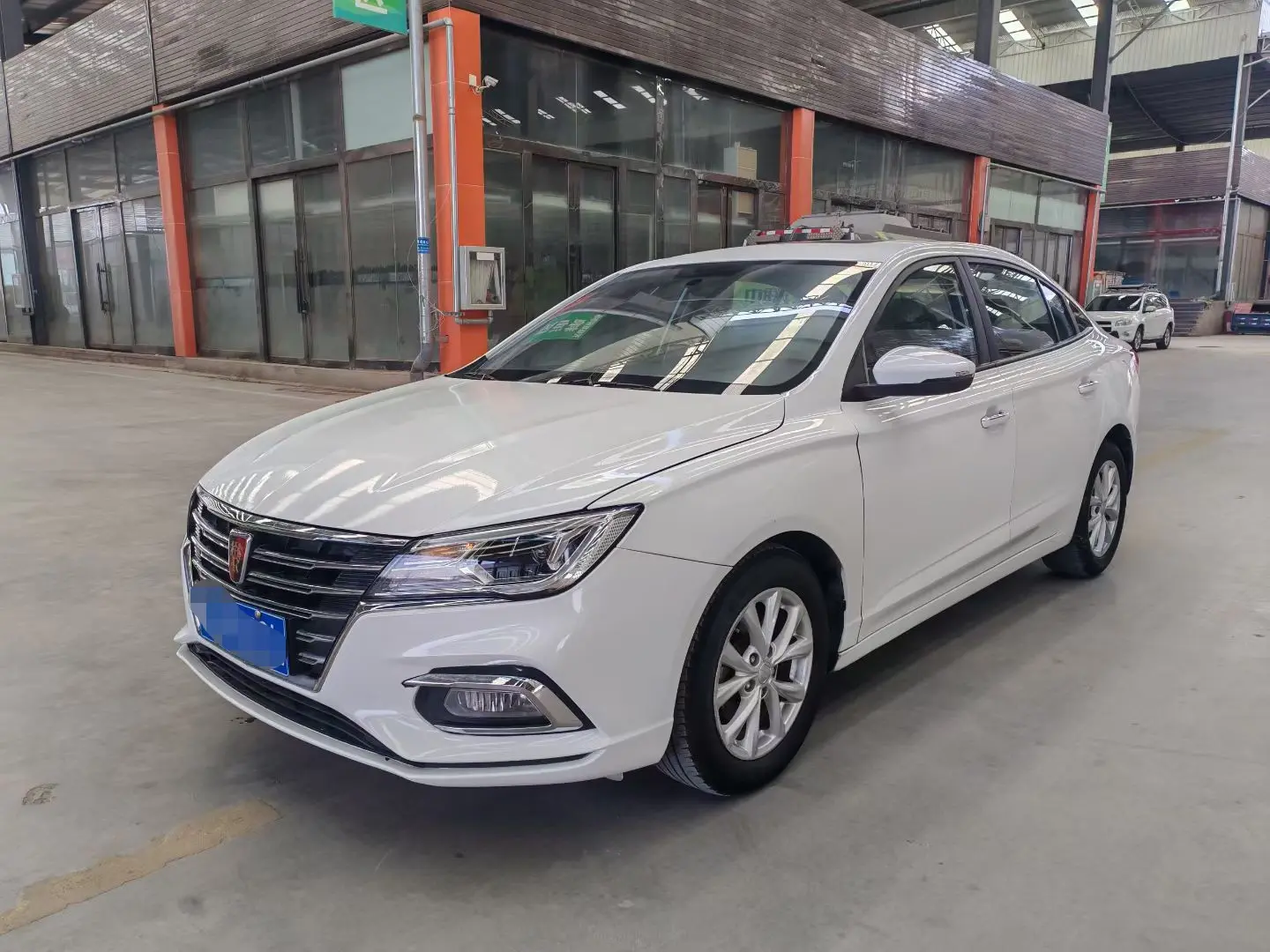 Roewe i5  из Китая