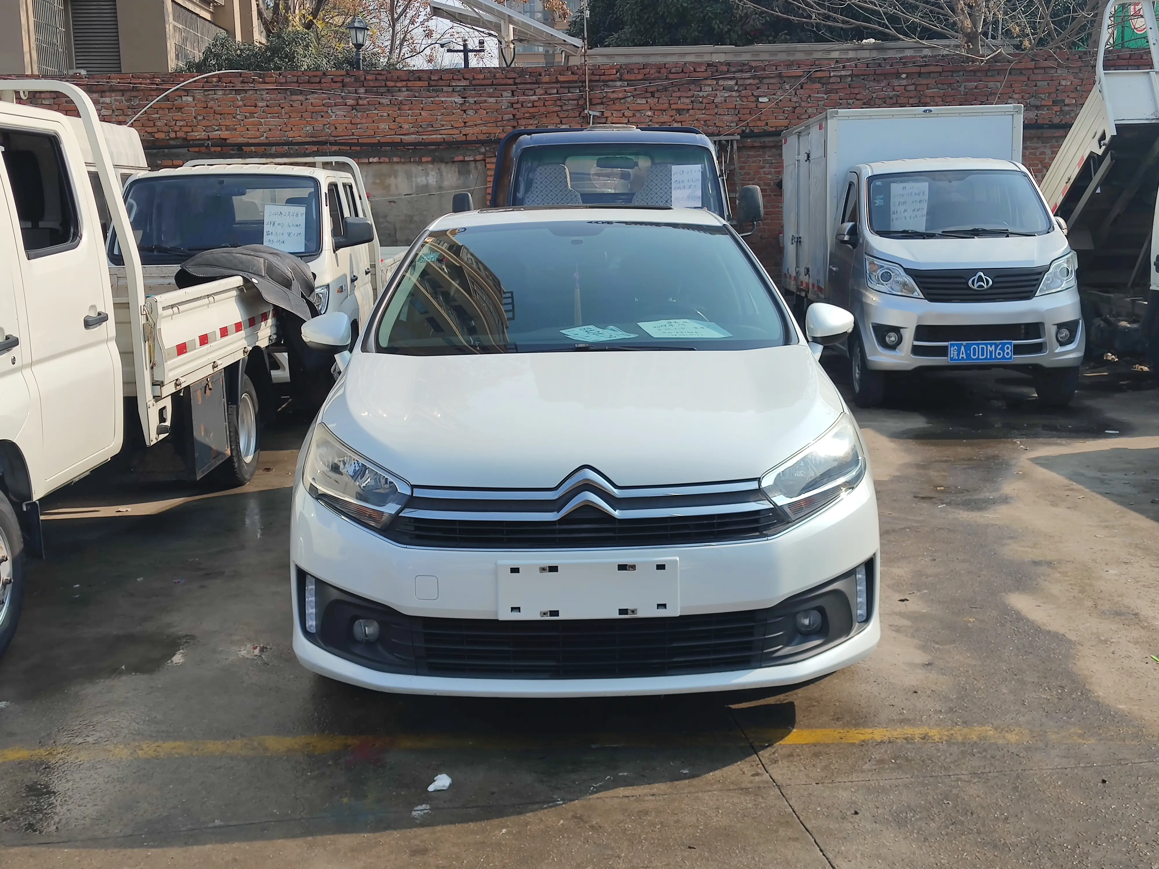 Citroën C4 Sega  из Китая