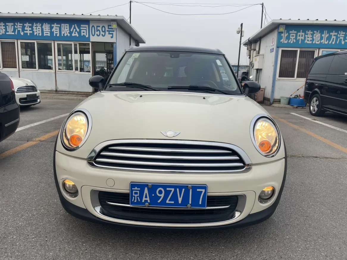 MINI CLUBMAN  из Китая