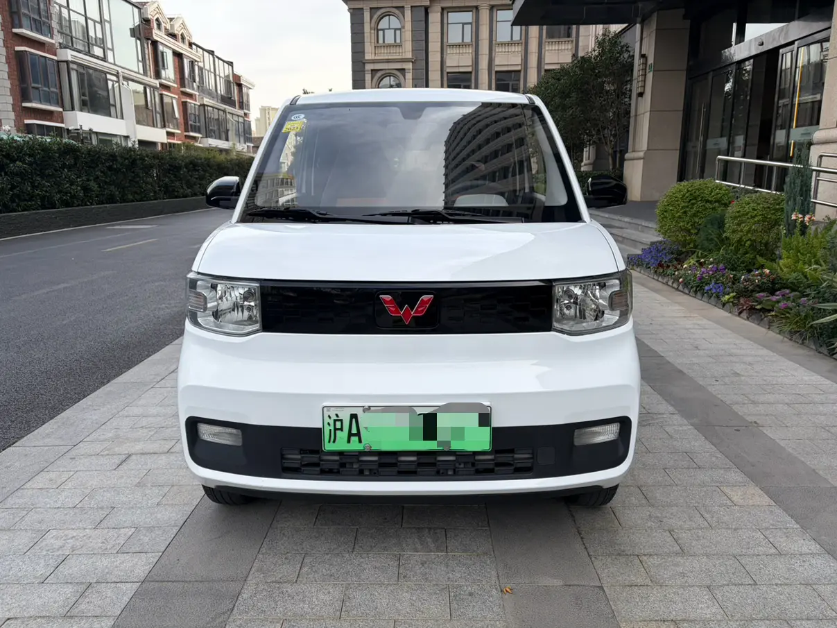 Wuling Hongguang MINIEV  из Китая