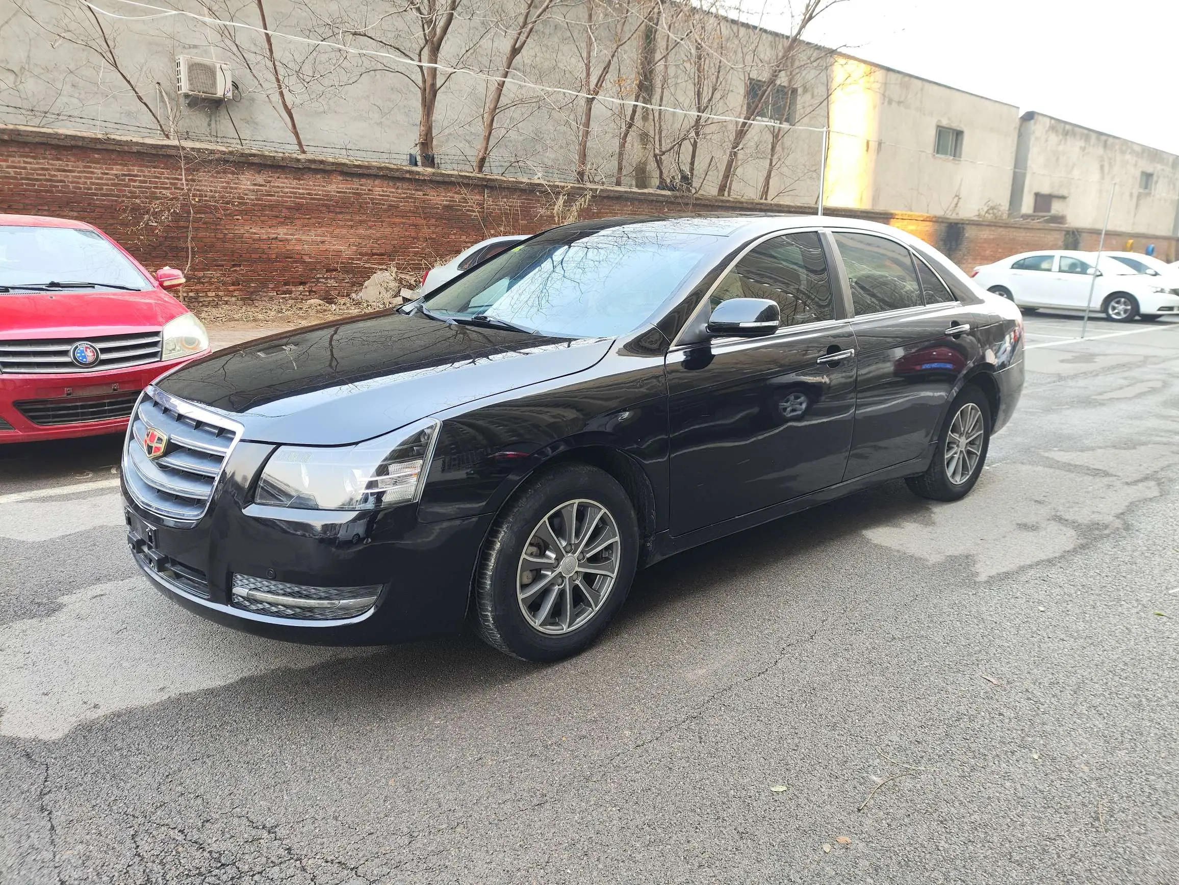 Geely EC8  из Китая