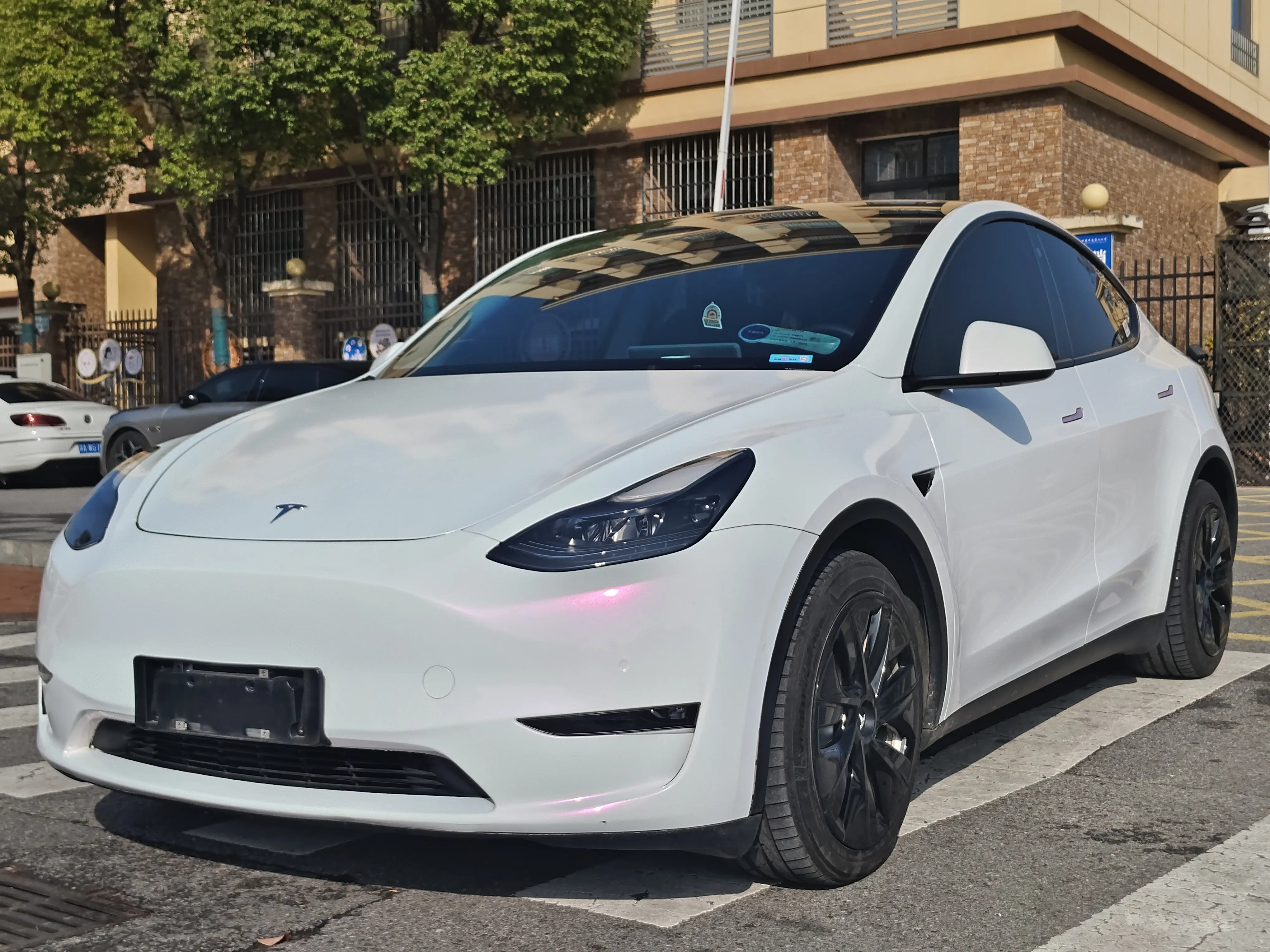 Tesla Model Y  из Китая