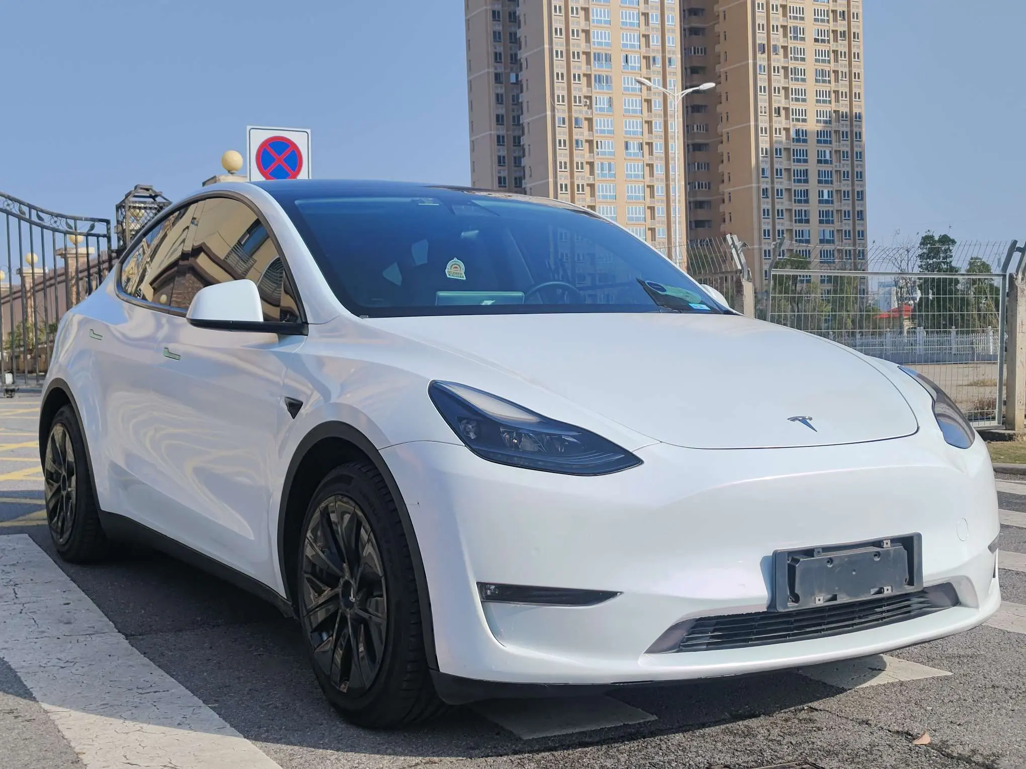 Tesla Model Y  из Китая