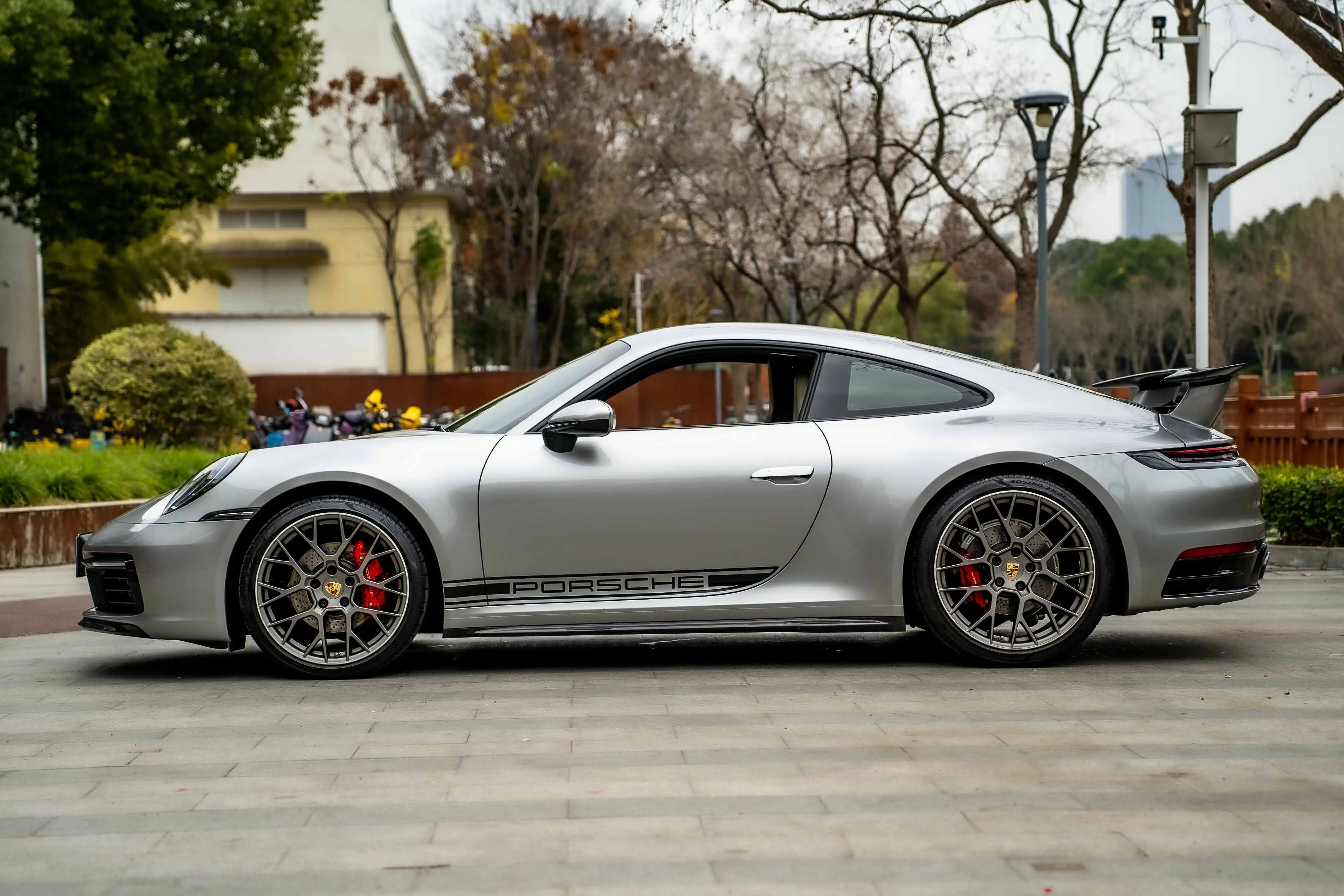 Porsche 911  из Китая