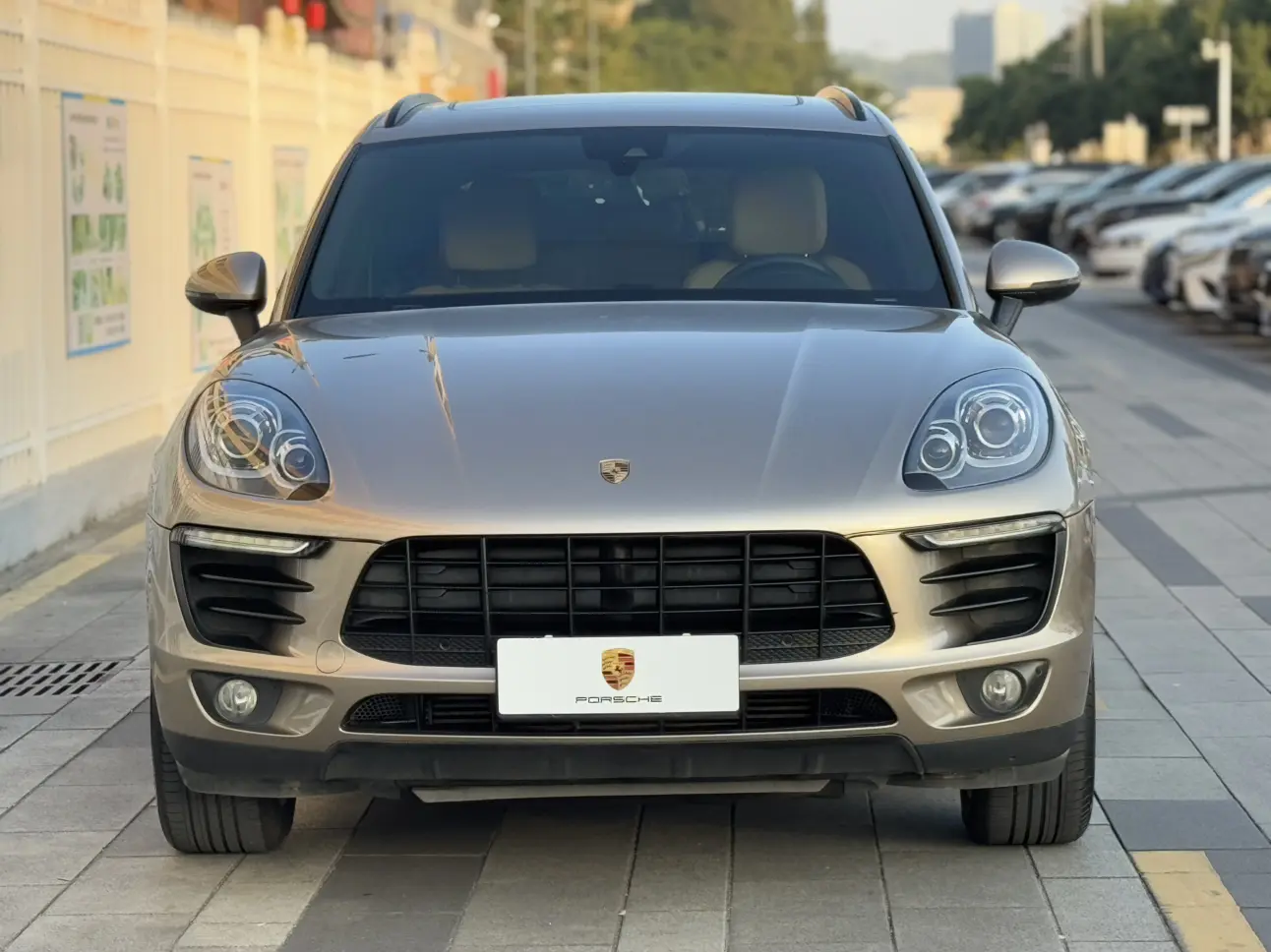 Porsche Macan  из Китая