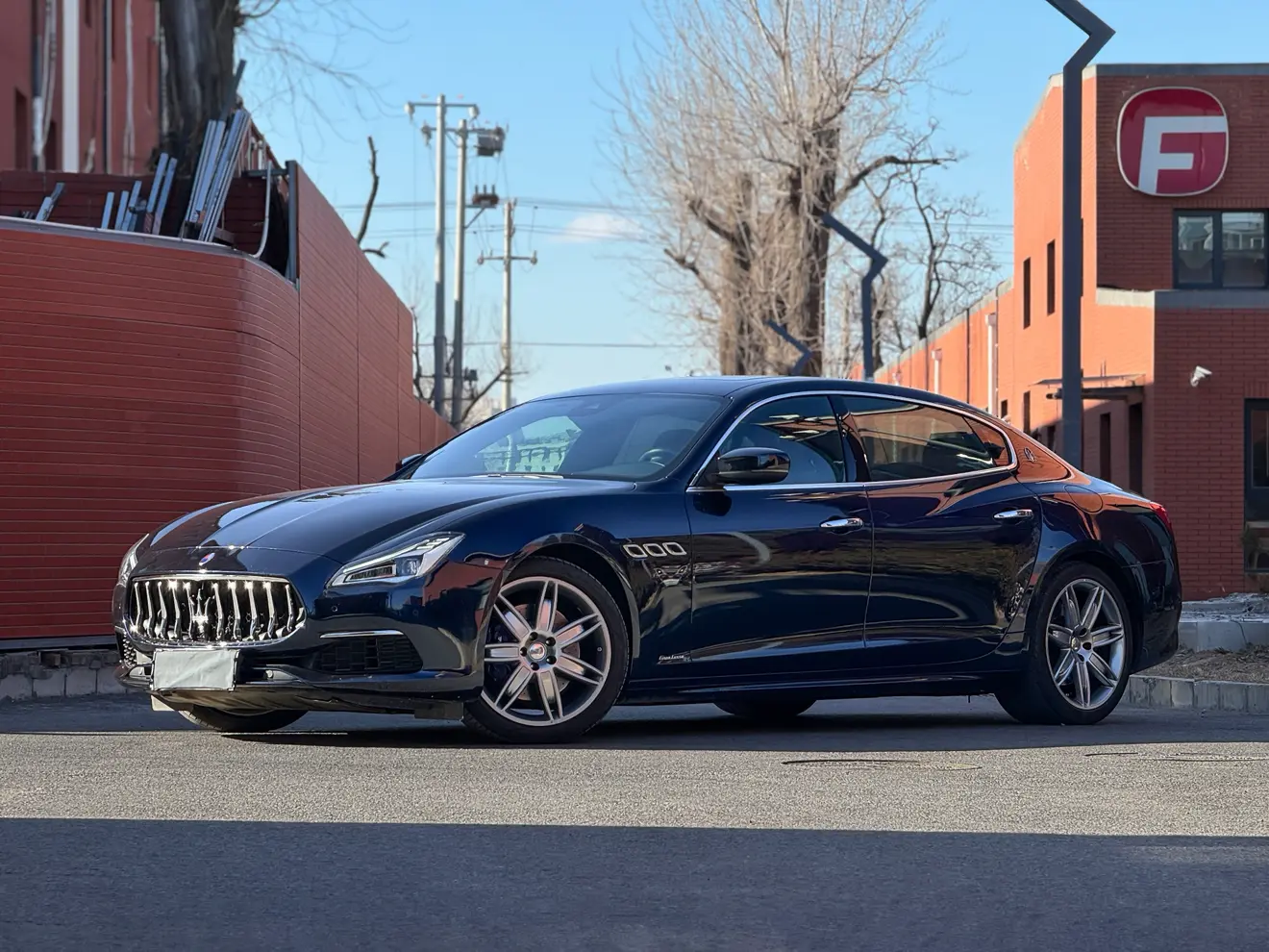 Maserati President