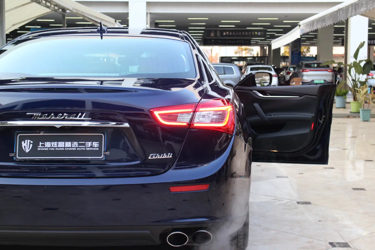 Maserati Ghibli  из Китая