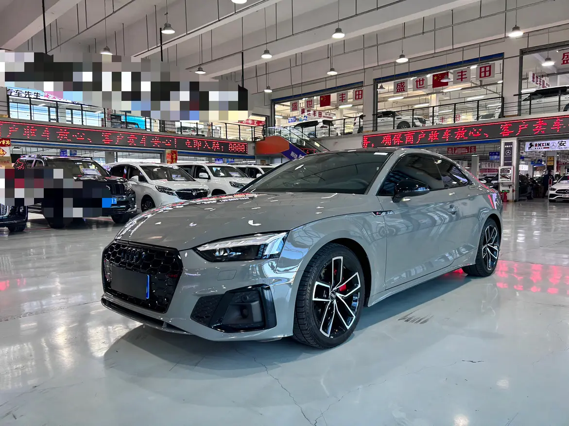 Audi A5  из Китая