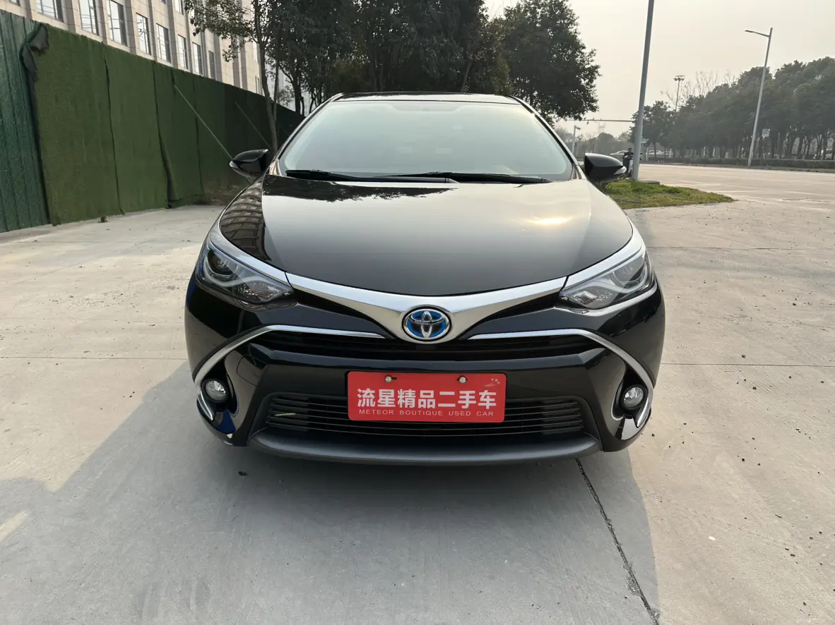 Toyota Levin (Lei Ling)  из Китая