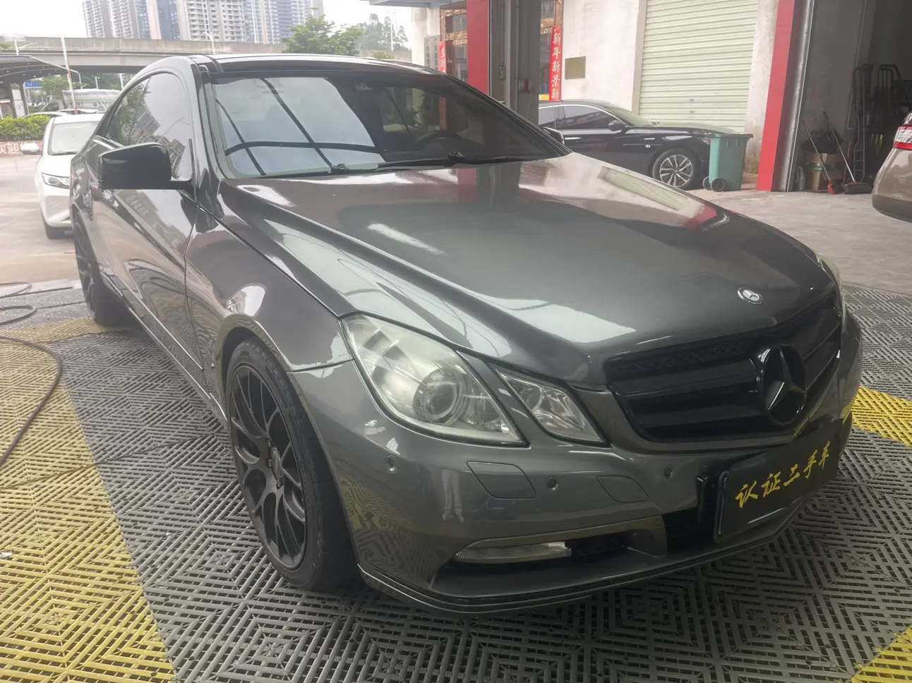 Mercedes-Benz E-Class  из Китая