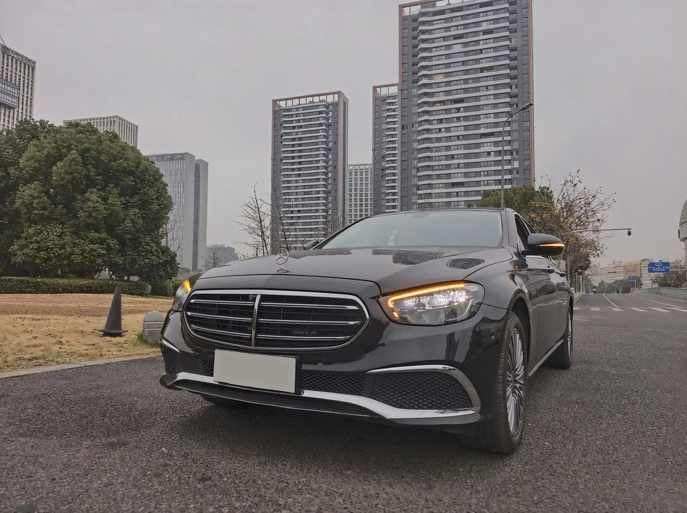 Mercedes-Benz E-Class  из Китая