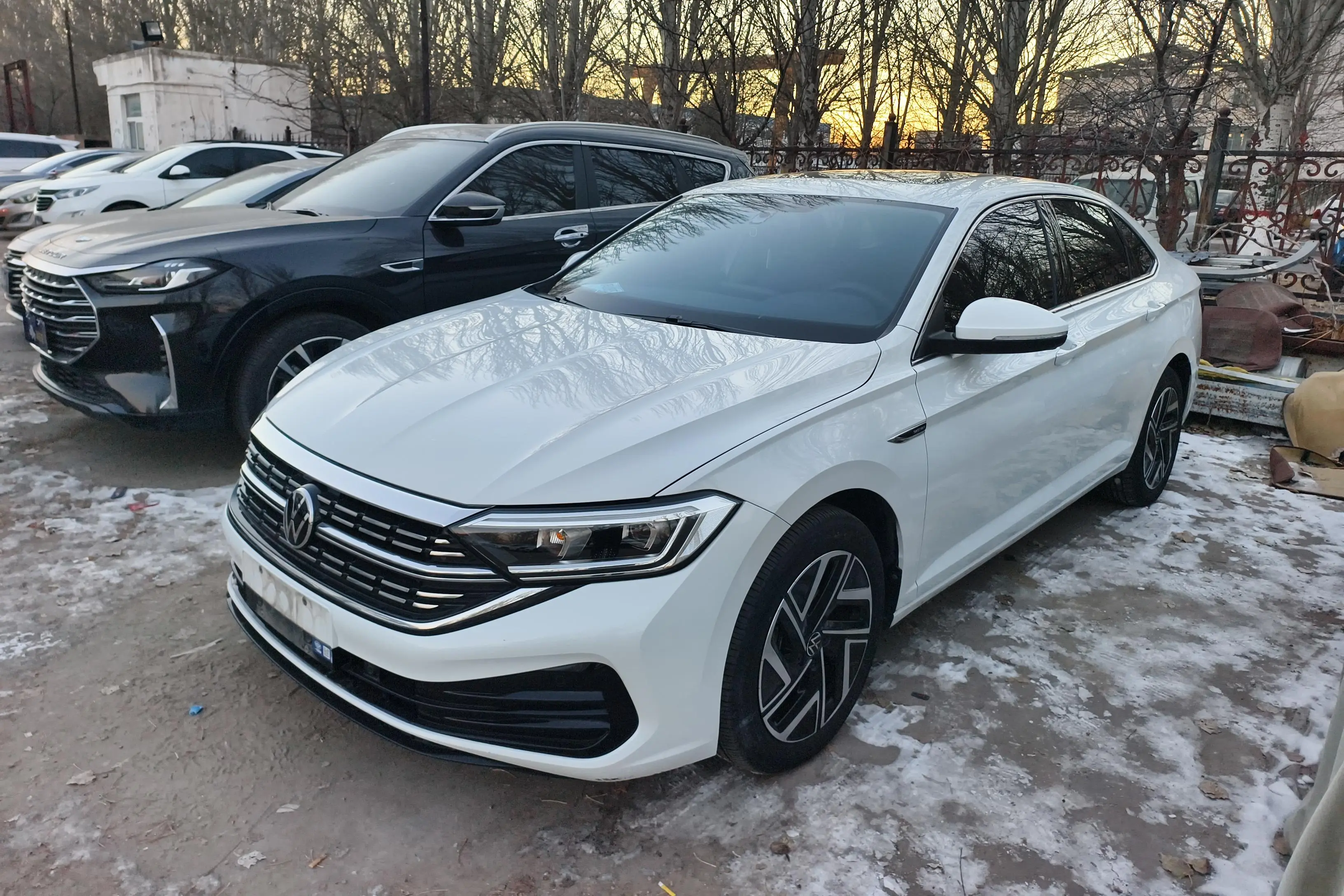 Volkswagen Sagitar  из Китая