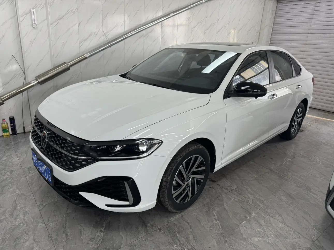 Volkswagen Lavida  из Китая