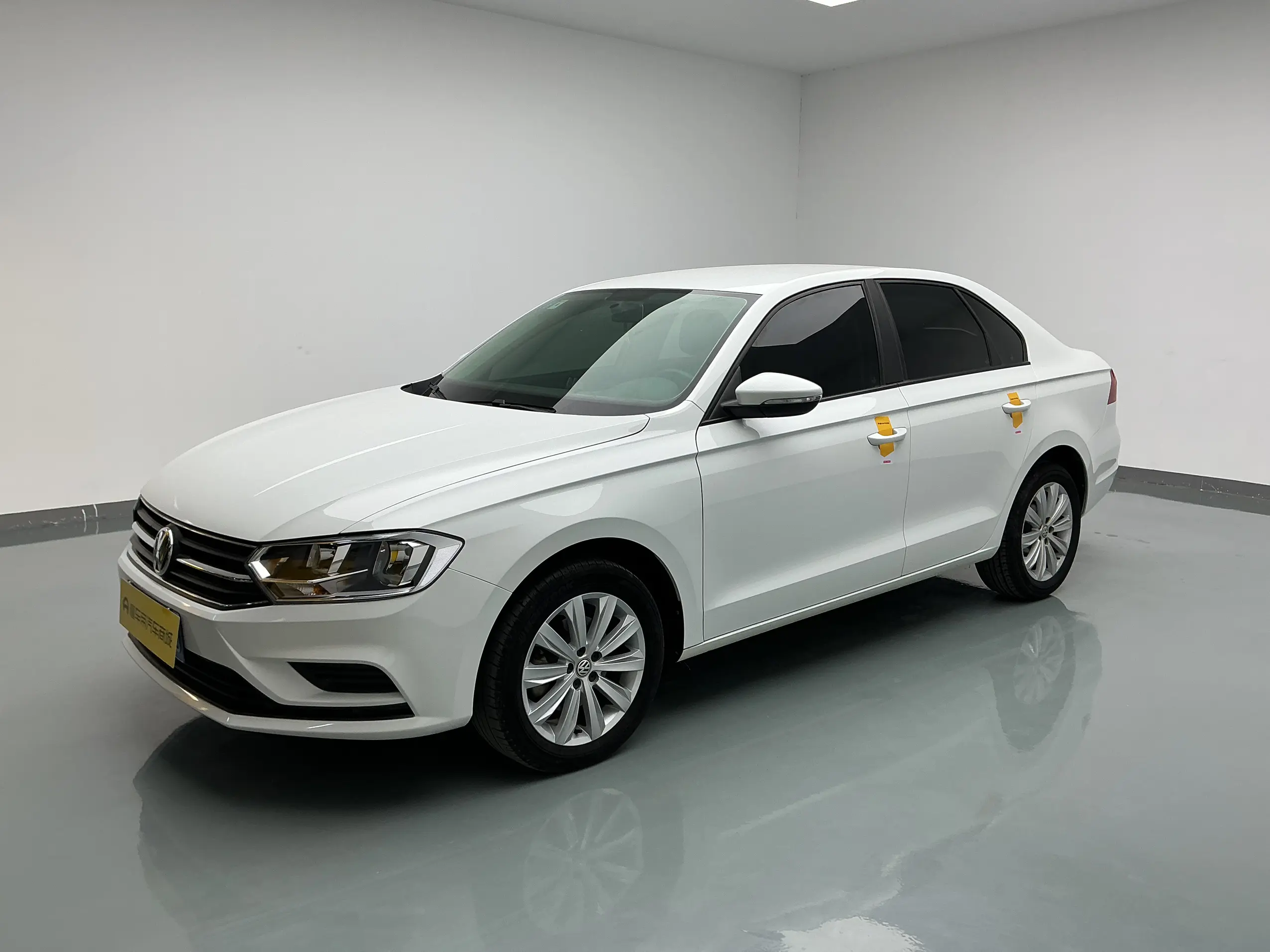 Volkswagen Bora  из Китая