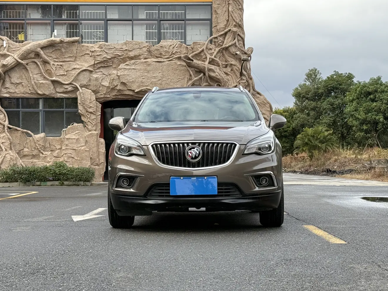 Buick Envision  из Китая