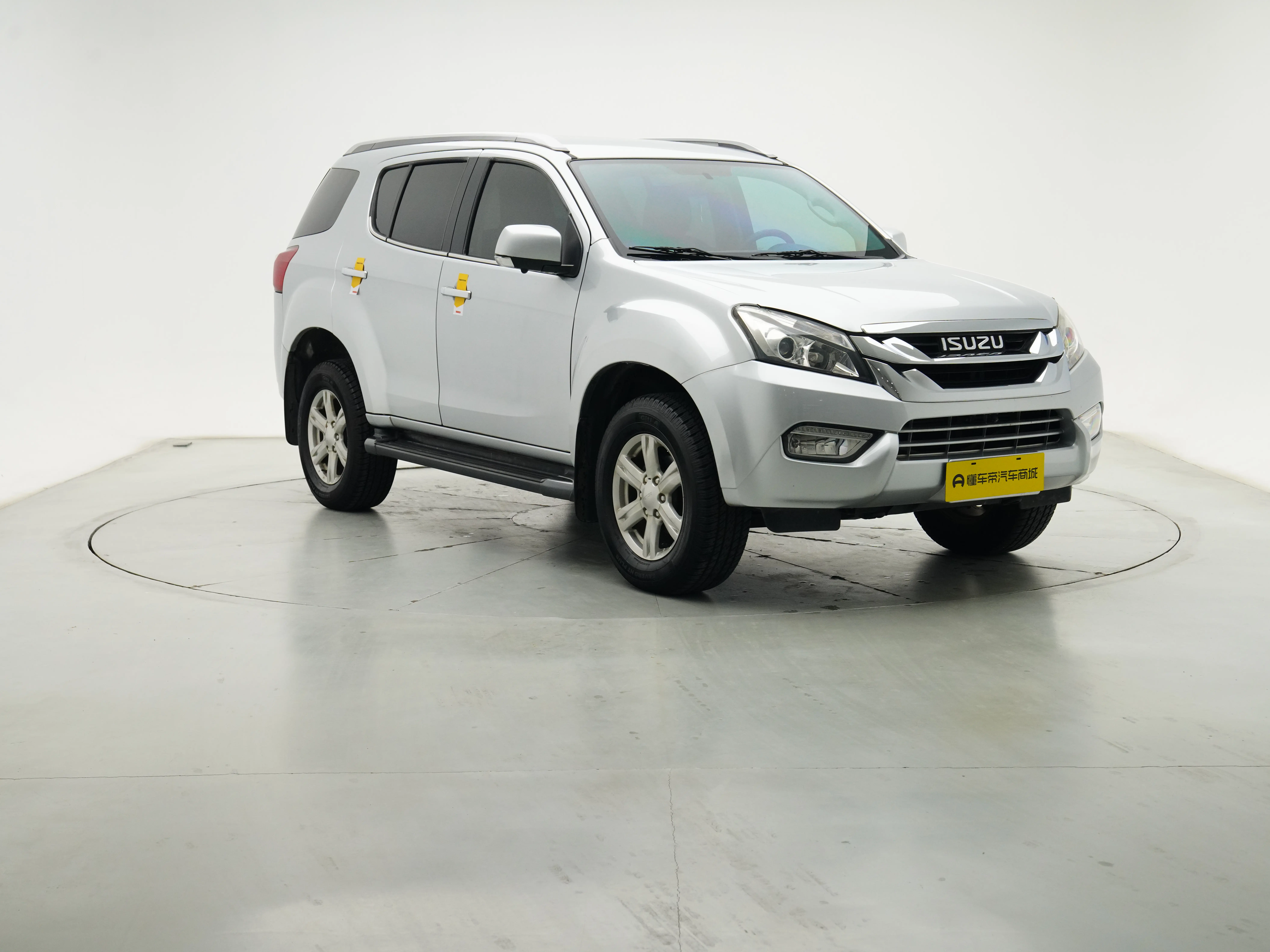 Isuzu Mu-X Shepherd  из Китая
