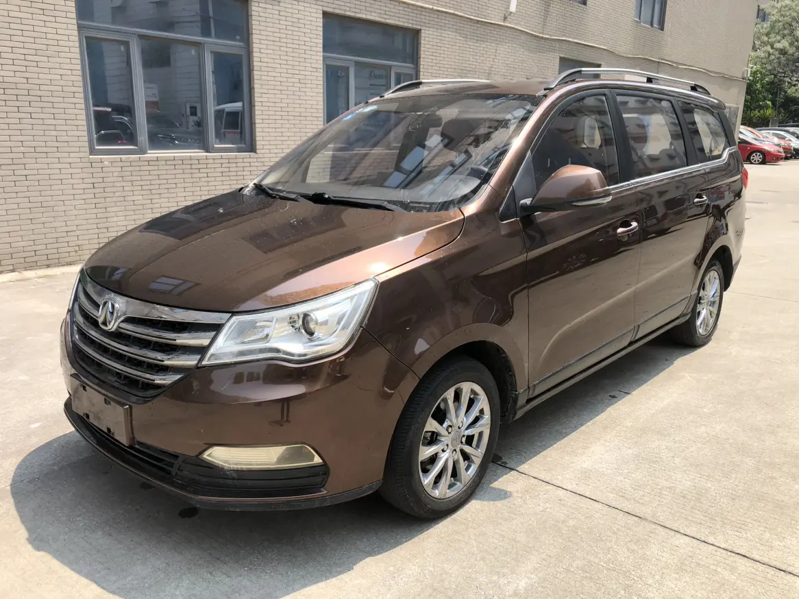 BAIC Weiwang M50F  из Китая