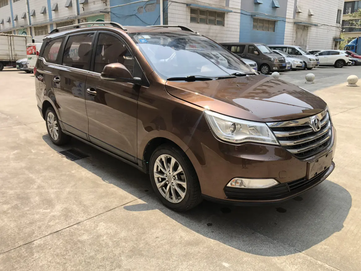 BAIC Weiwang M50F  из Китая