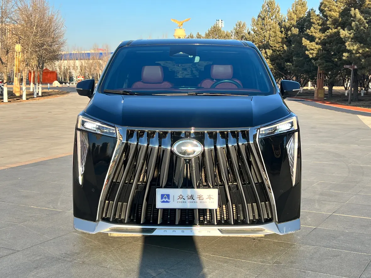 GAC Trumpchi M8  из Китая