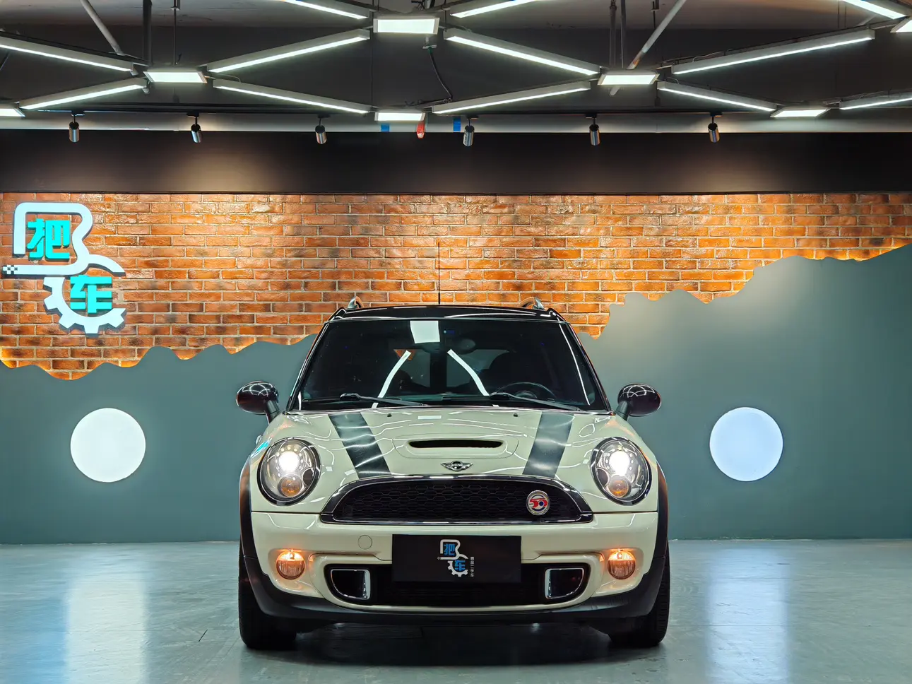 MINI CLUBMAN  из Китая