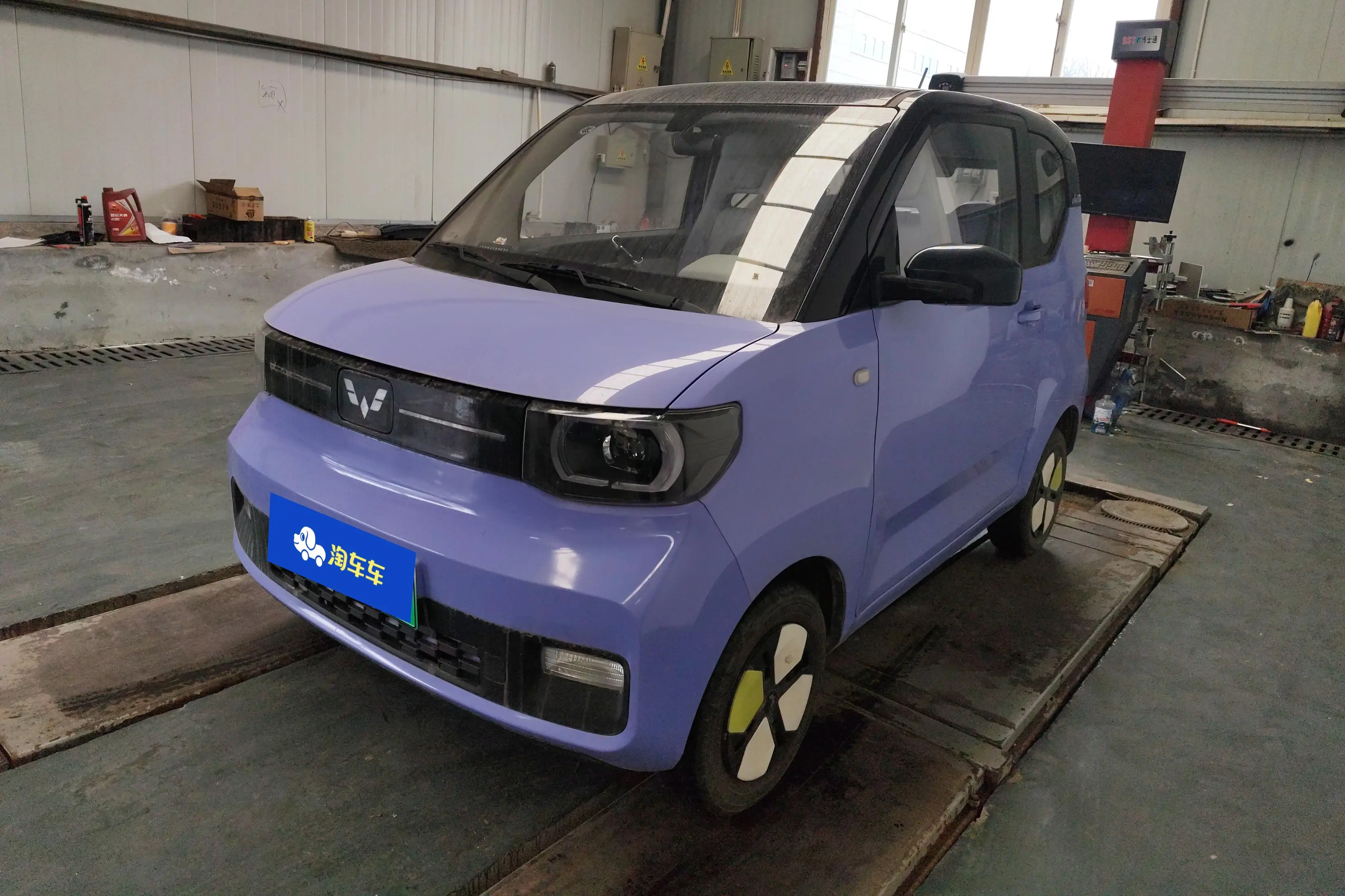 Wuling Hongguang MINIEV  из Китая