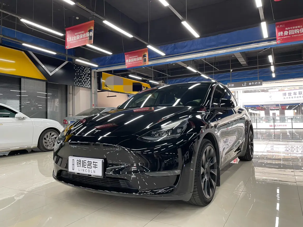 Tesla Model Y  из Китая