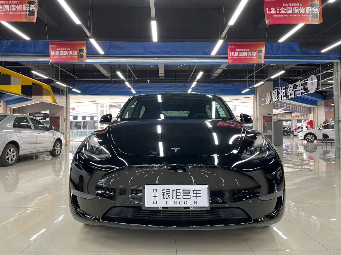 Tesla Model Y  из Китая