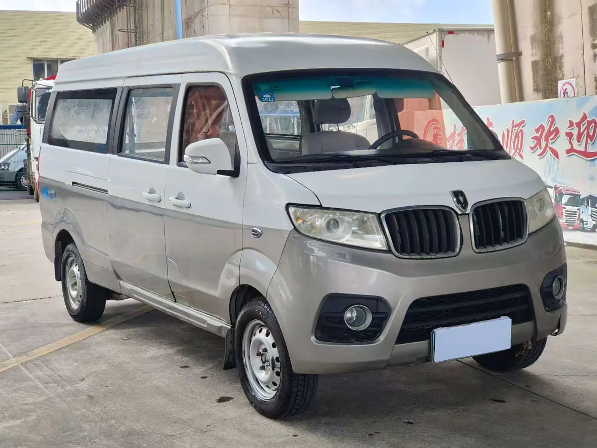 Golden cup New Hiace X30L  из Китая