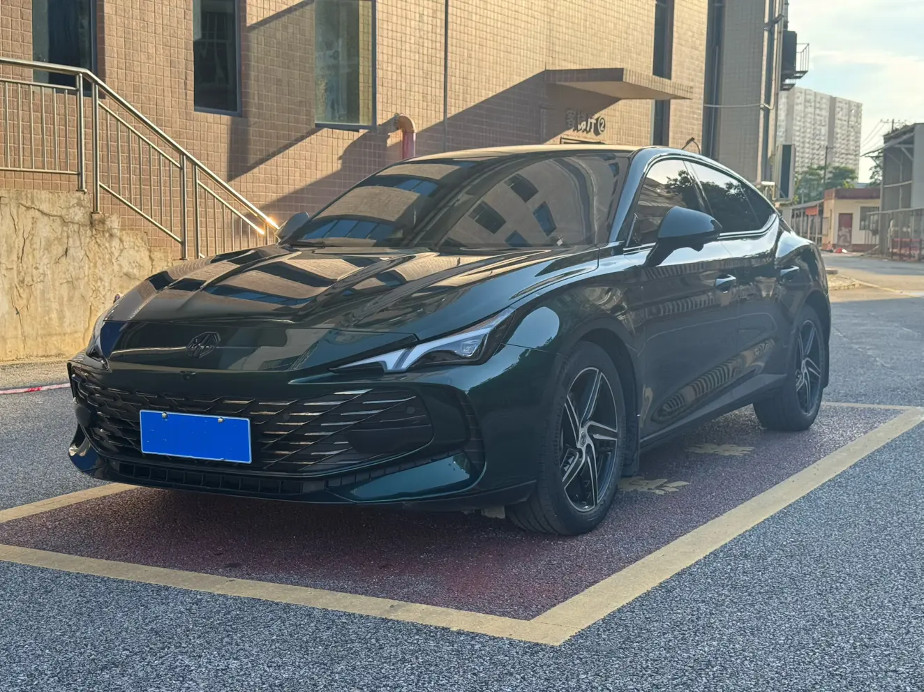 MG 7  из Китая