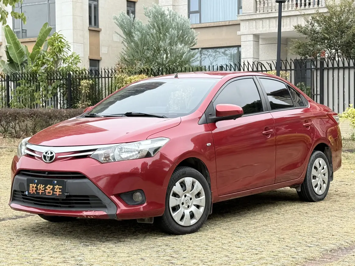 Toyota Vios  из Китая
