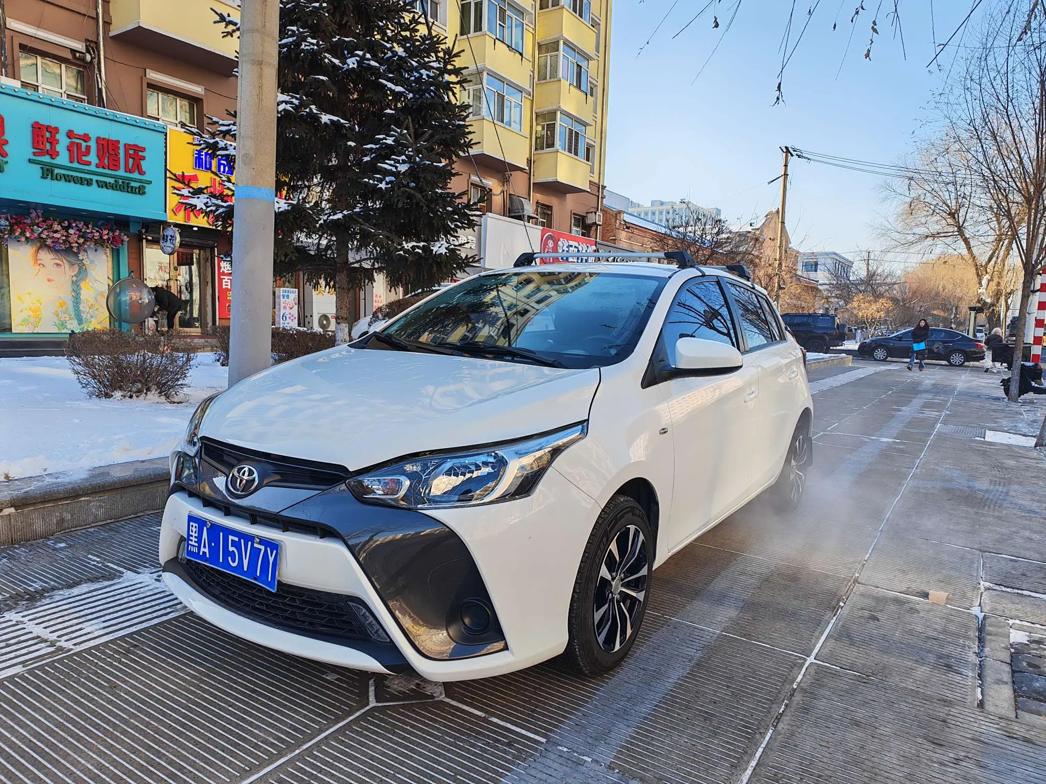Toyota Yaris L  из Китая