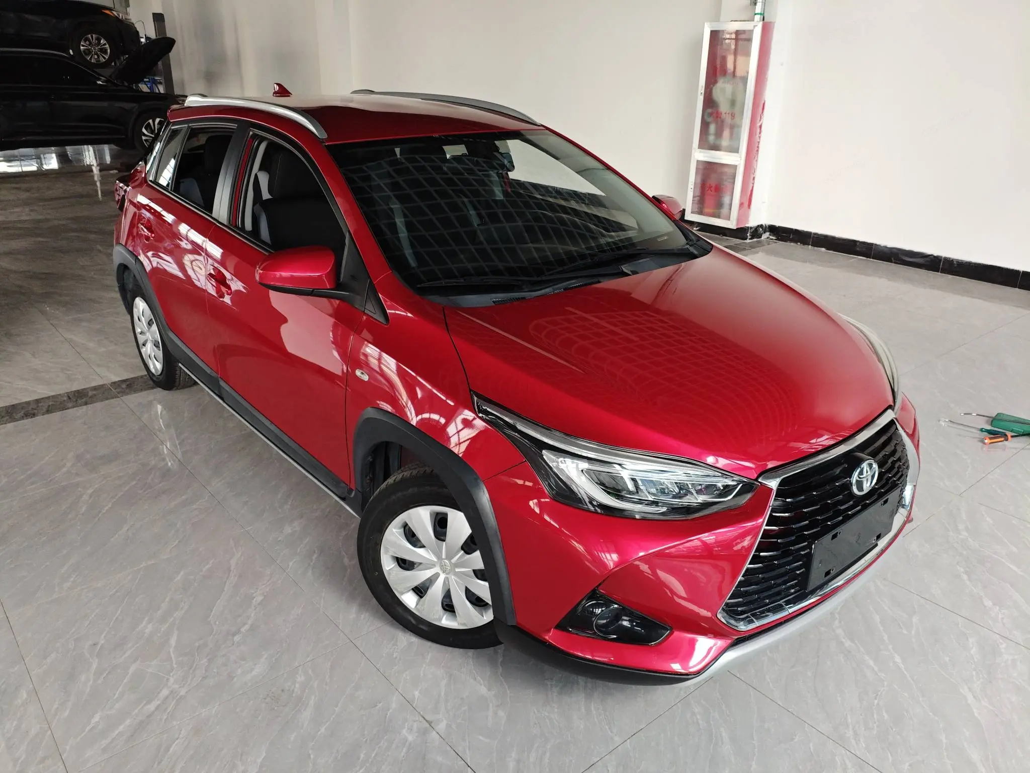 Toyota Yaris L  из Китая