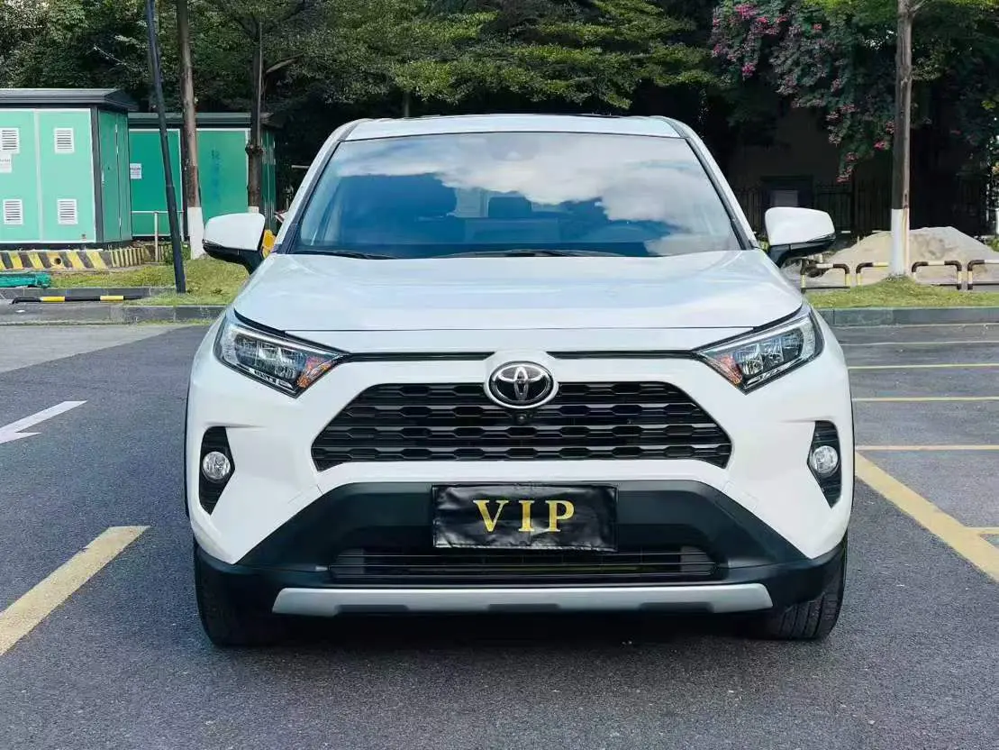 Toyota RAV4  из Китая