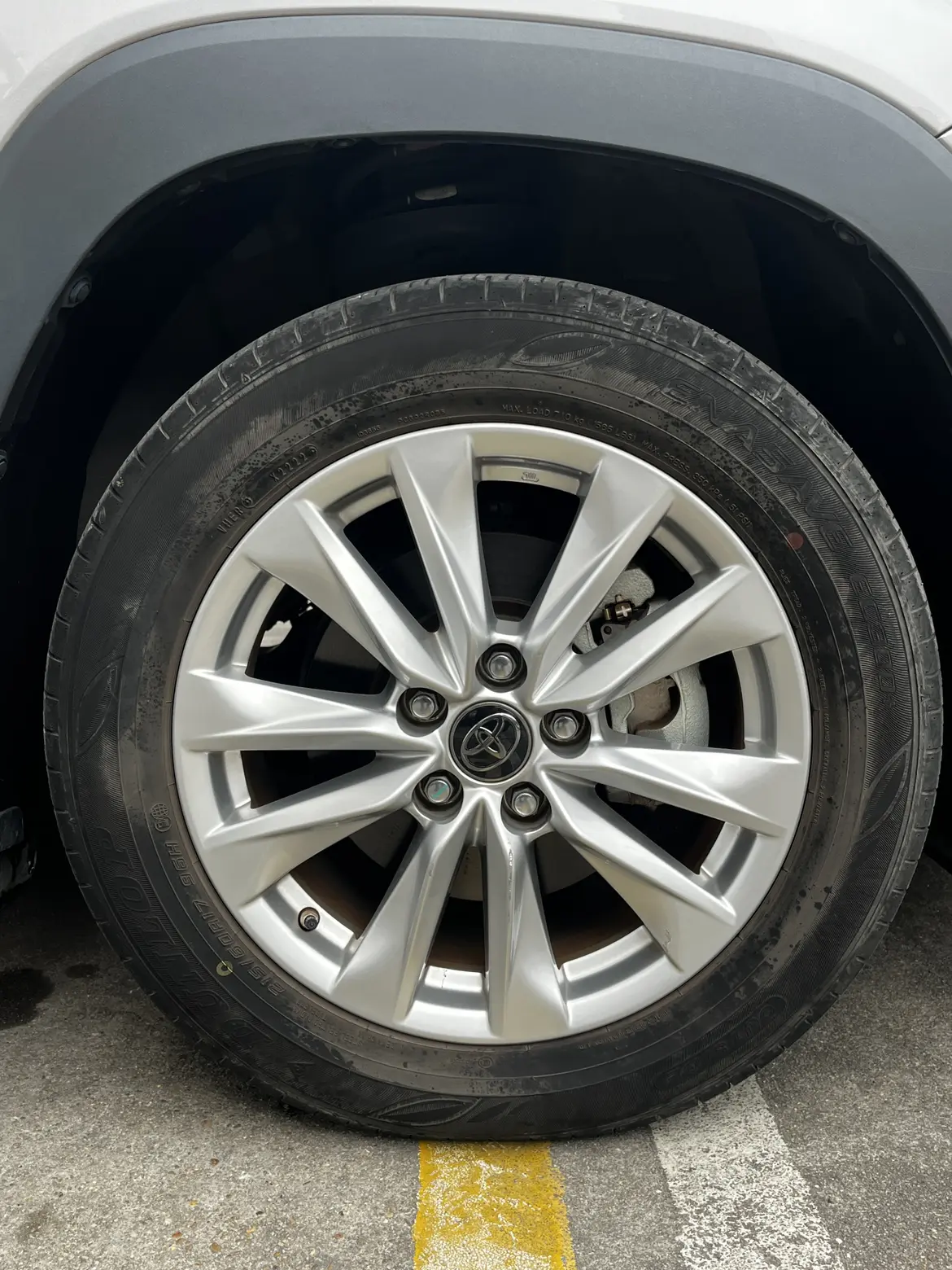 Toyota Corolla Cross  из Китая