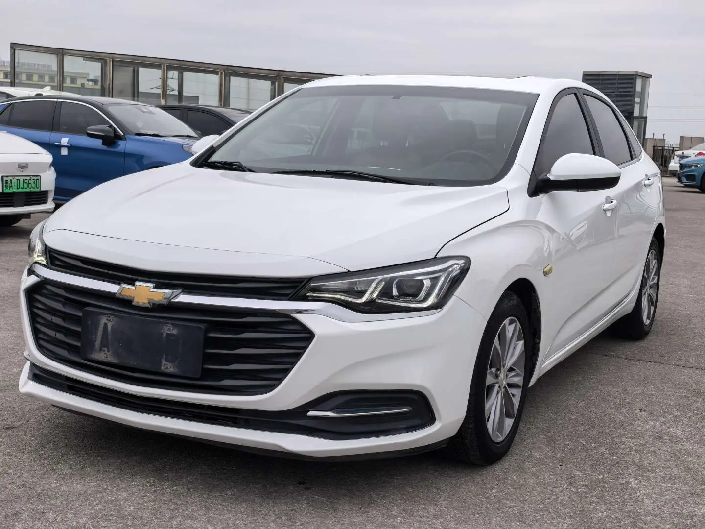 Chevrolet Monza (Cruze)  из Китая