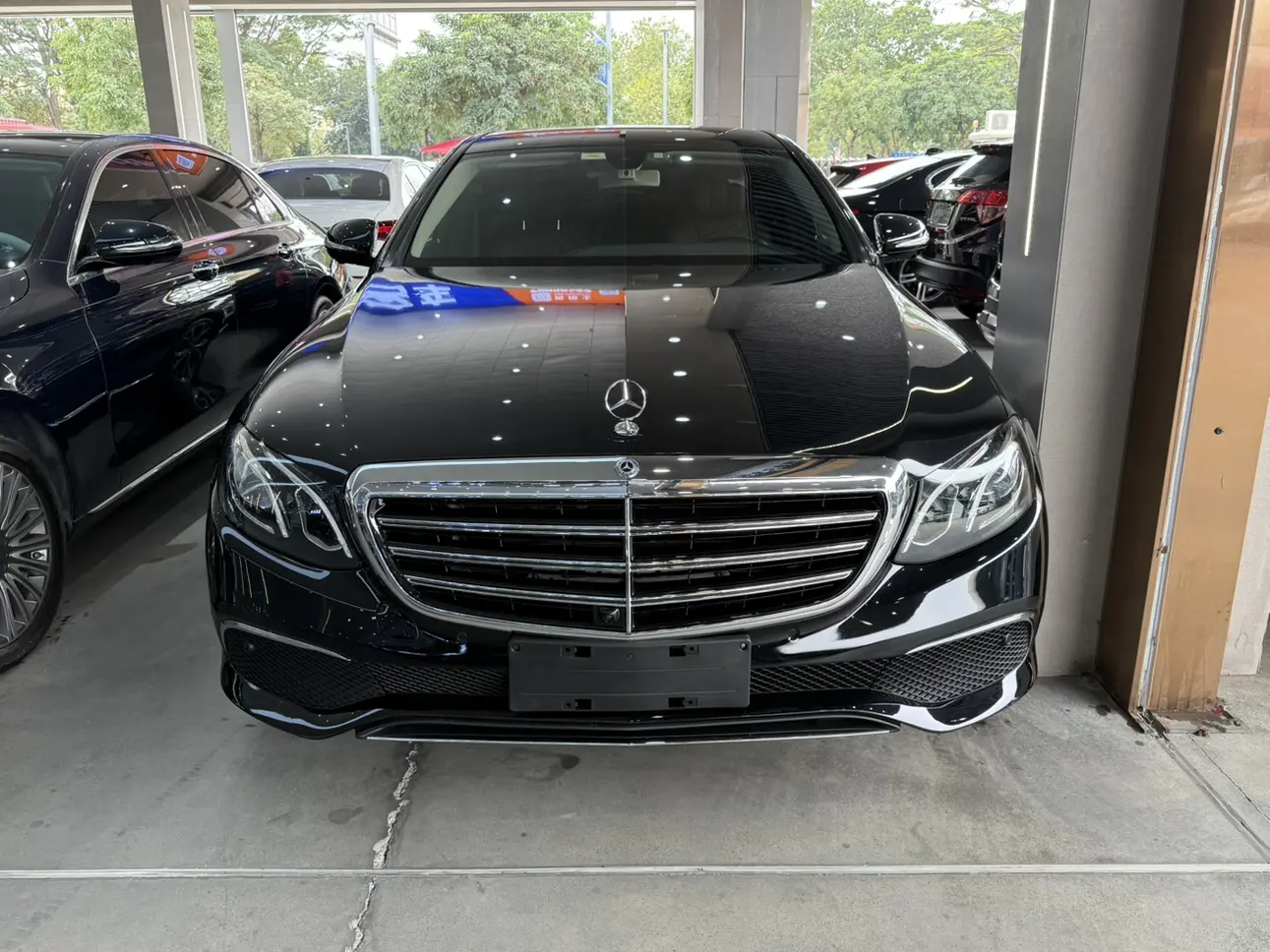Mercedes-Benz E-Class  из Китая