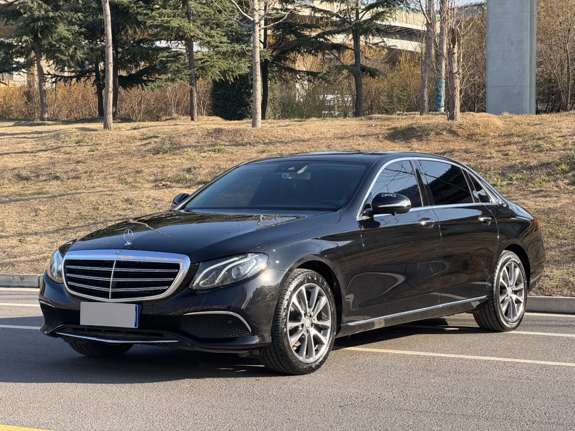 Mercedes-Benz E-Class  из Китая