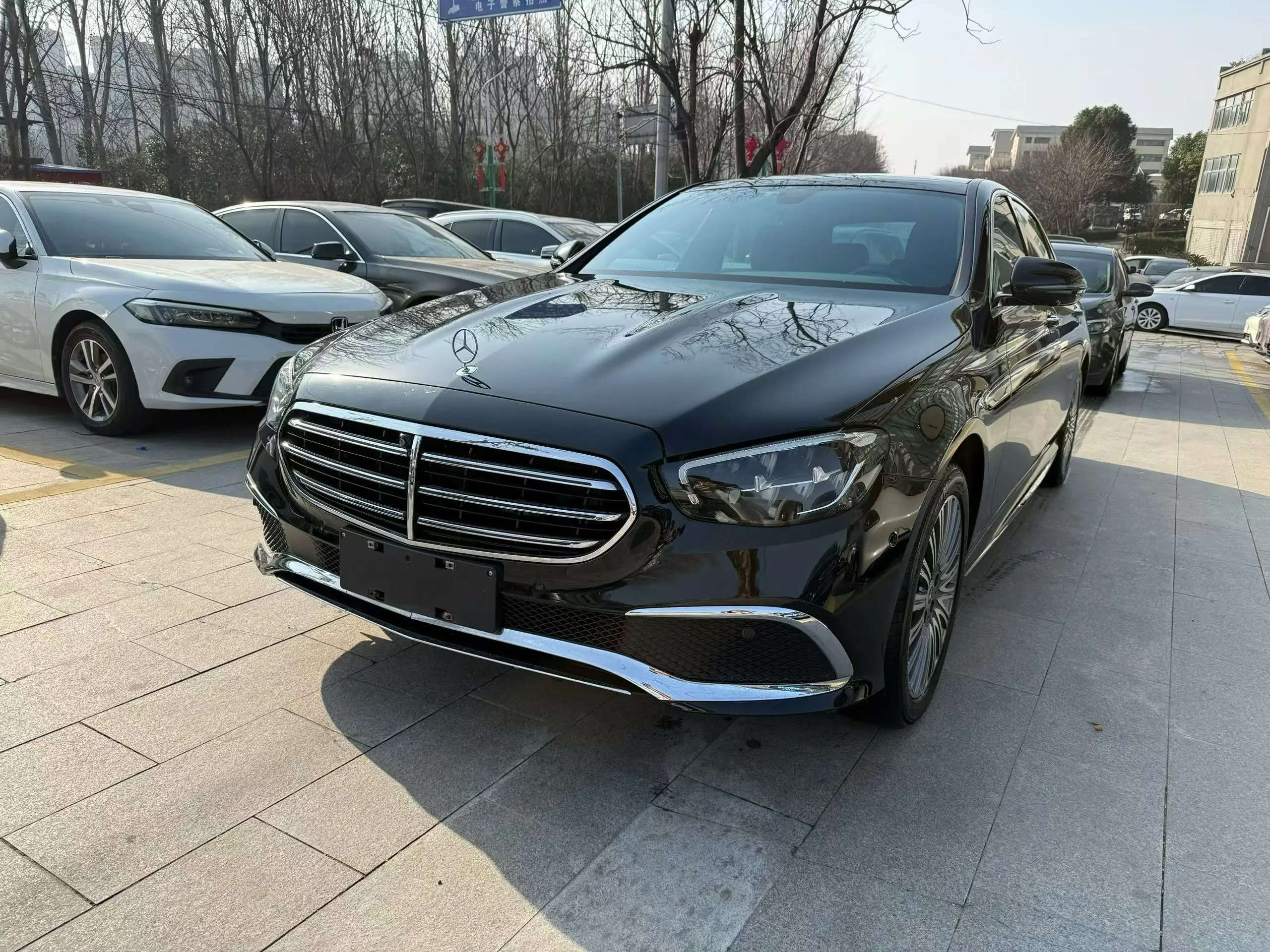 Mercedes-Benz E-Class  из Китая
