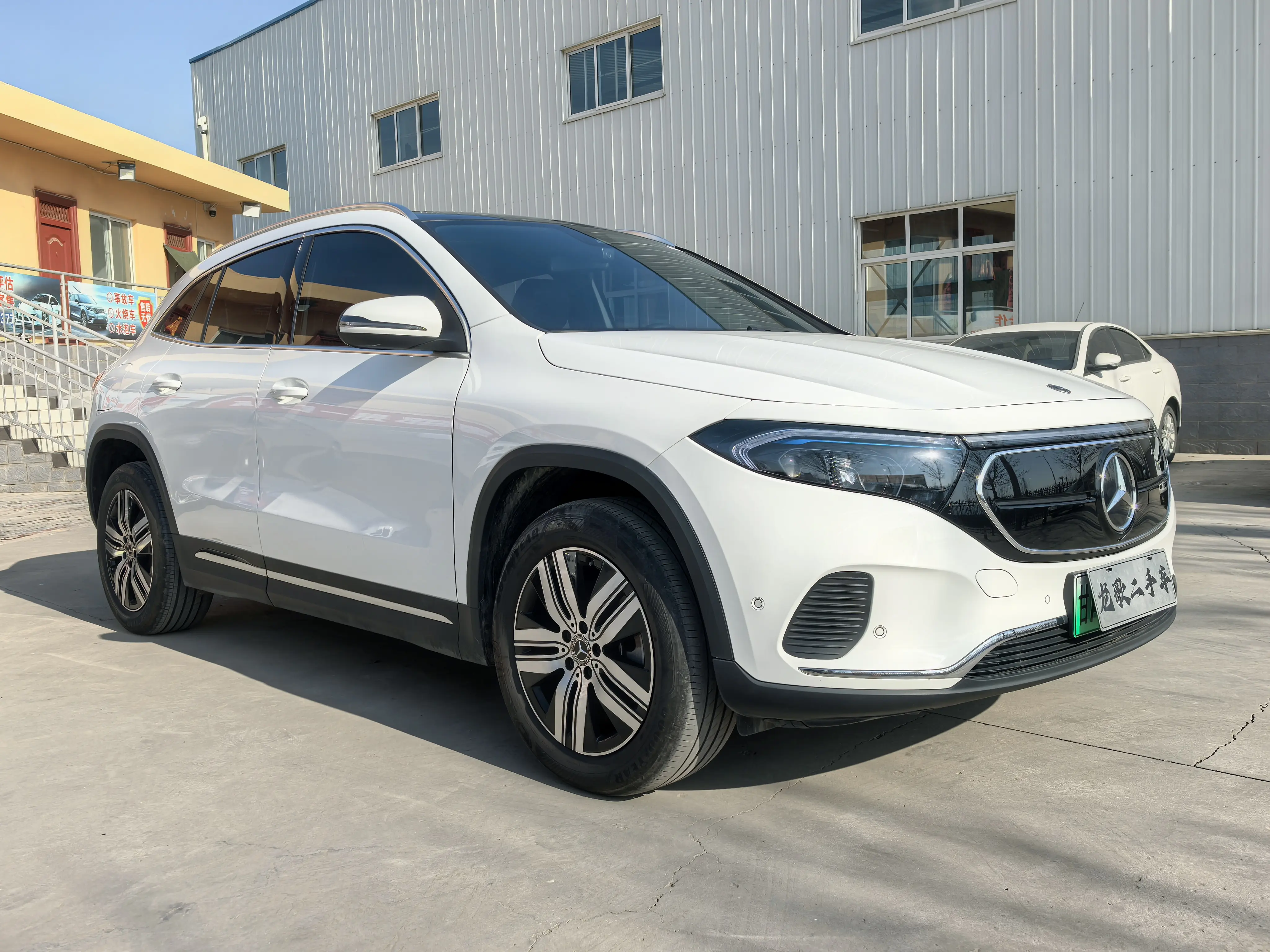 Mercedes-Benz Mercedes Benz EQA  из Китая
