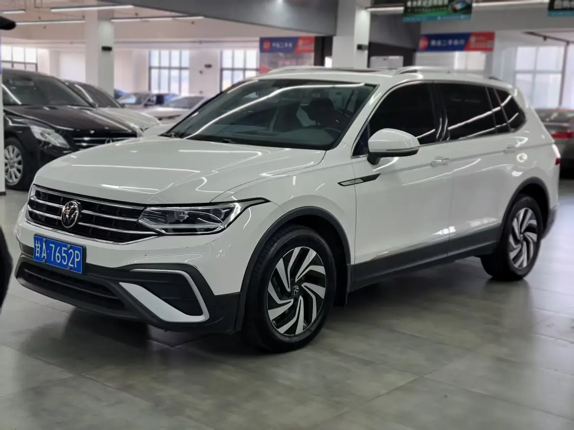 Volkswagen Tiguan L  из Китая