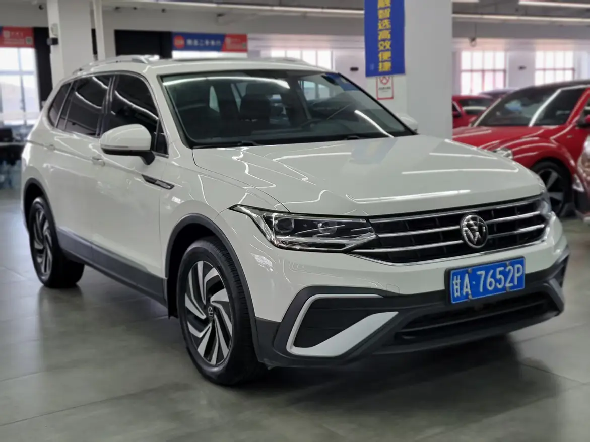 Volkswagen Tiguan L  из Китая