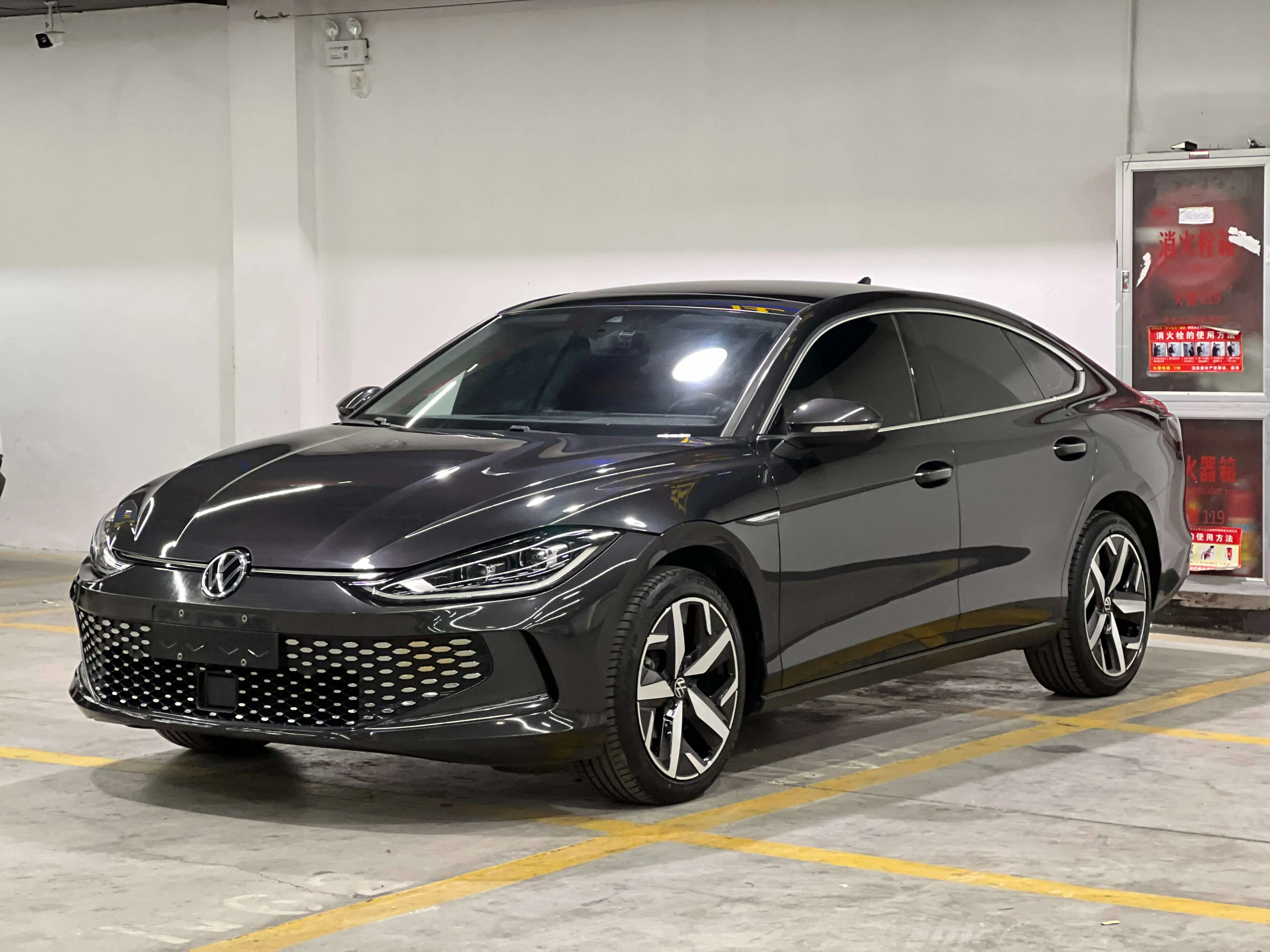 Volkswagen Lamando (Lingdu)  из Китая